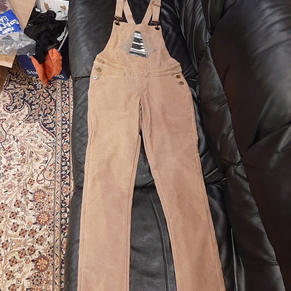 Handmade Overalls - Picture 5 of 6